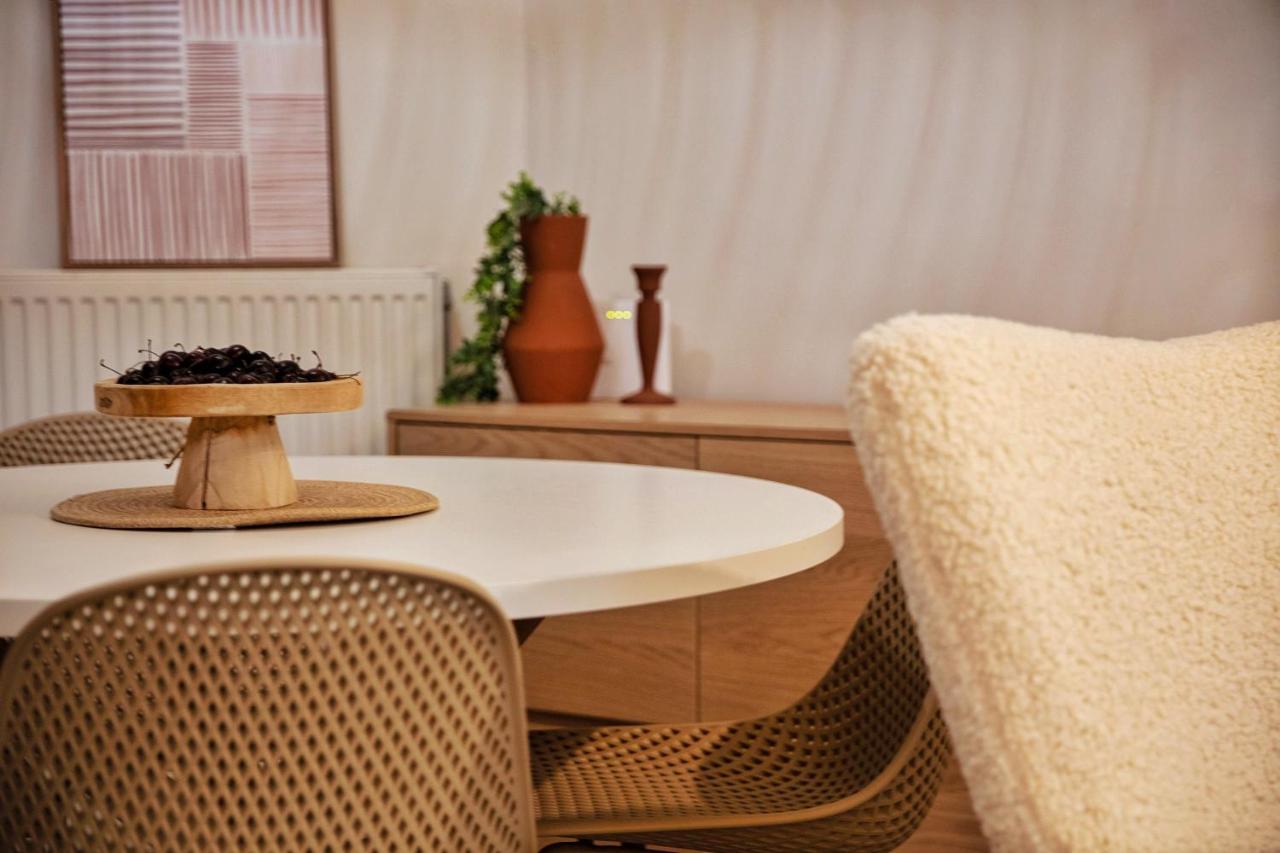 La Vie En Mer Apartments 레팀노 외부 사진